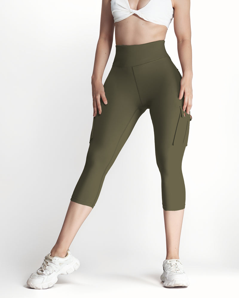 CargoCurve™ - Sculpt Capri Leggings