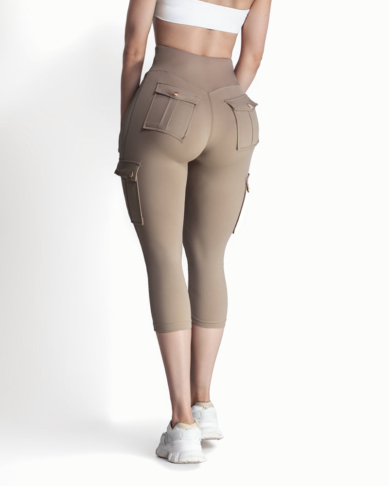 CargoCurve™ - Sculpt Capri Leggings