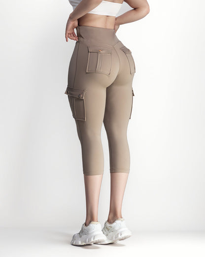 CargoCurve™ - Sculpt Capri Leggings